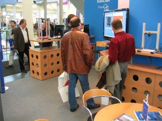 Demonstrace souasn elektrick a vizuln automatick kontroly elektronickch modul